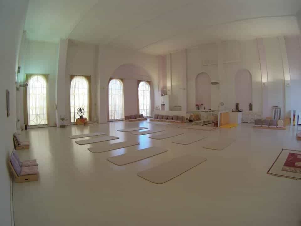 Centro Yoga Om - Bologna