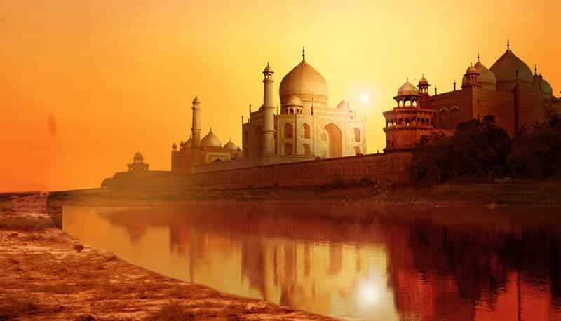 Viaggio nei portali dimensionali in India