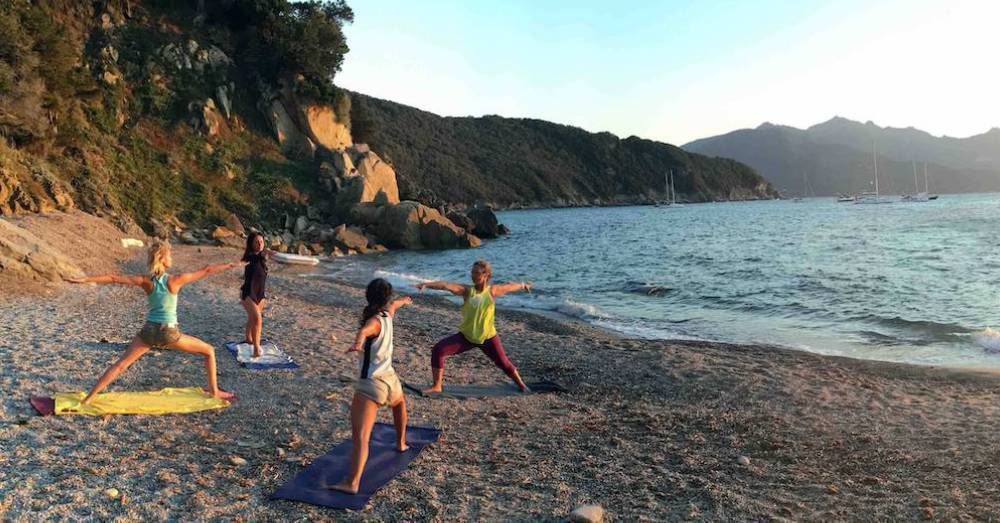yoga--e-vela