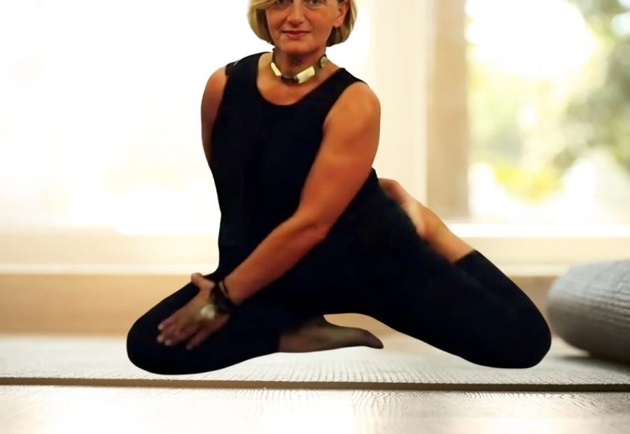 Corsi di Yoga con Pina Scaramuzzi