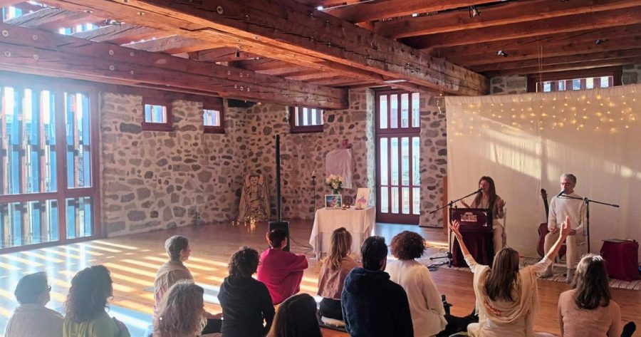 Incontro online di canto di mantra con Nitya e Ninad dedicato alla figura di Rama