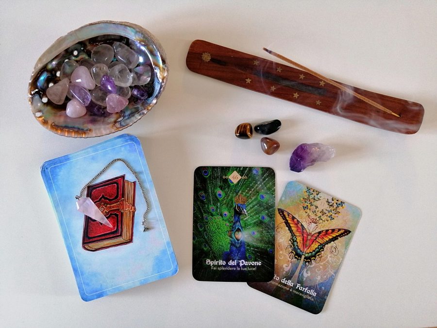 Consulenze energetiche integrate con cristalloterapia e aromaterapia online